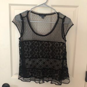 American Eagle lace overlay shirt!